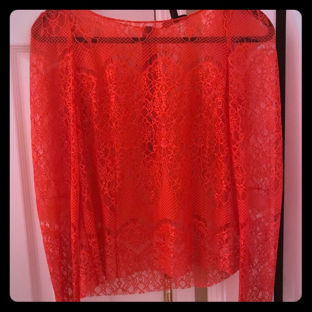 Red lace flower shirt